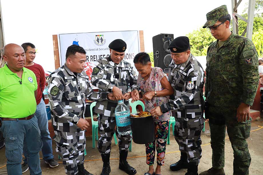 PSG troopers donate their meal allowance to N. Cotabato quake victims